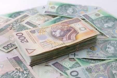 Płaca minimalna w 2023 r. wyniesie 3490 zł, ale zostanie zwiększona