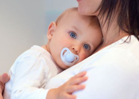 Przerwanie urlopu macierzyńskiego w związku z pobytem dziecka w szpitalu